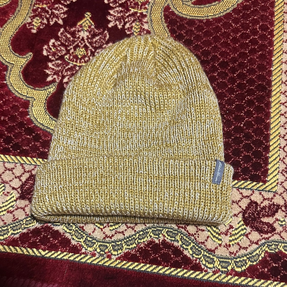 NWOT Eddie‎ Bauer beanie one size